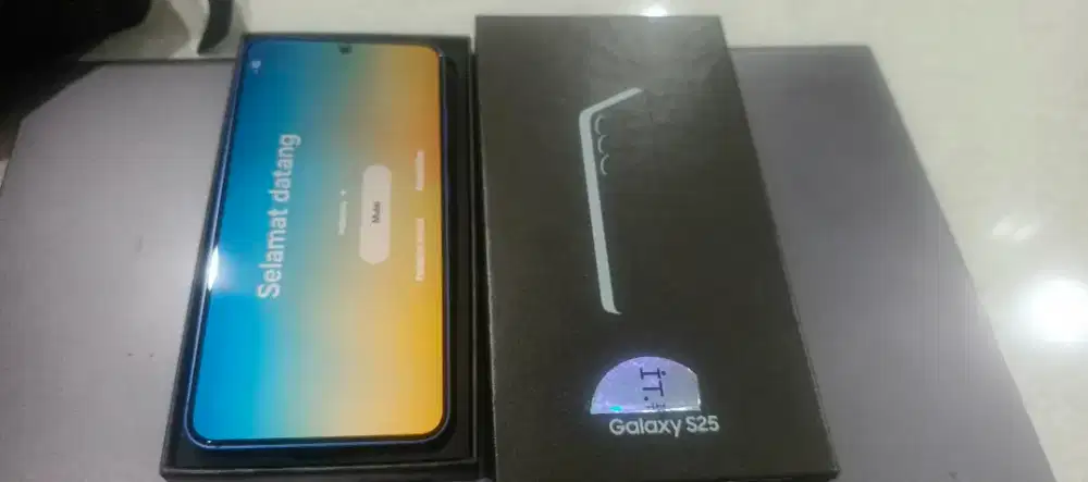 For Sale Samsung Galaxy S25