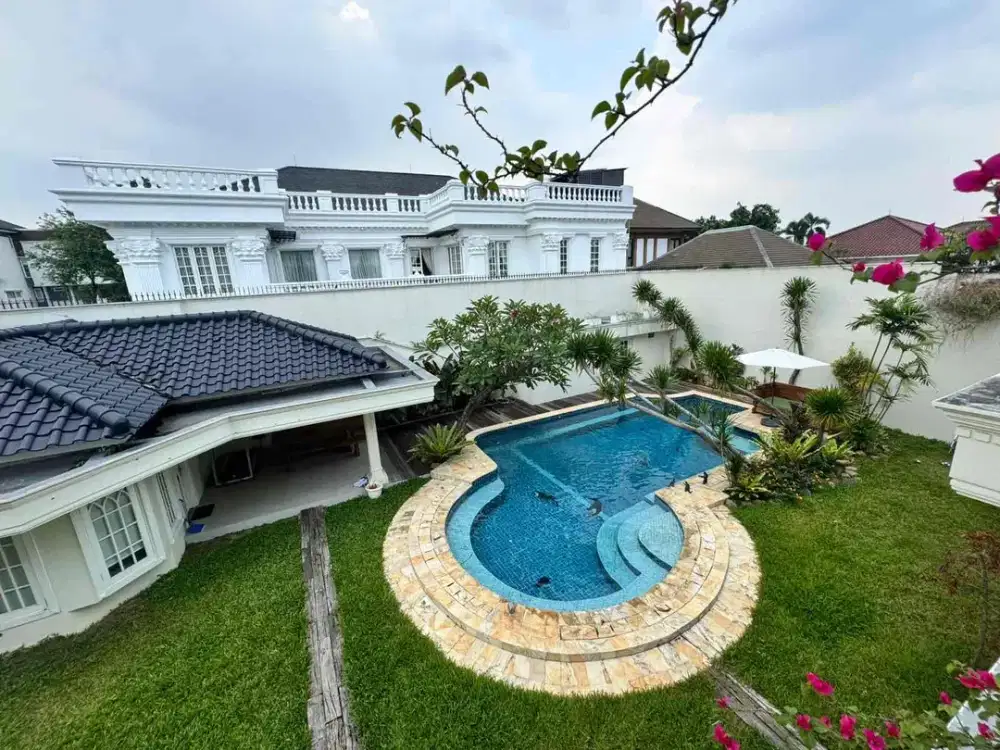 RUMAH MEWAH AMERICAN CLASSIC Lokasi Premium Cilandak Jaksel