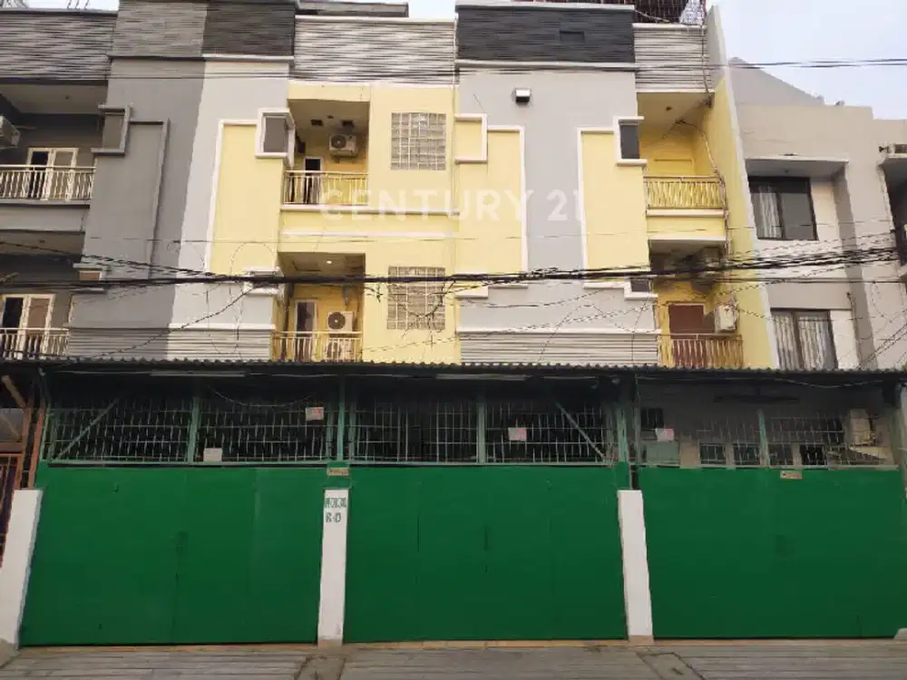 Ruko Gandeng 3 Dijual Cepat Bagus Terawat Lokasi Dijelambar.