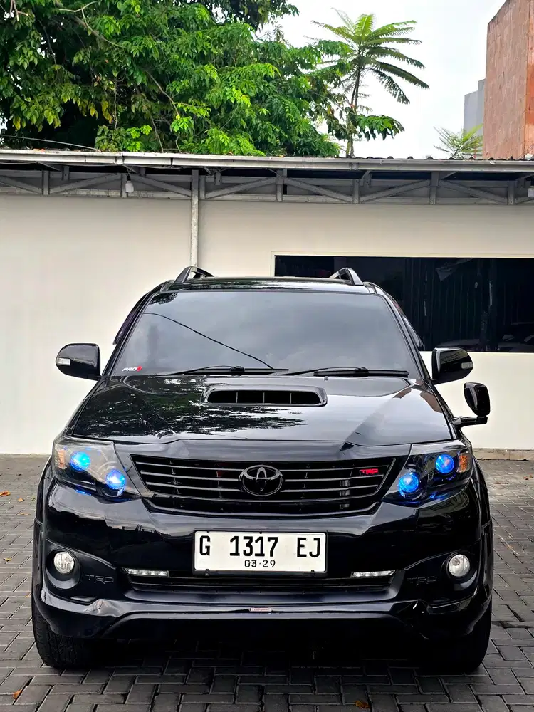 Fortuner TRD VNT AT 2014 Antik!!