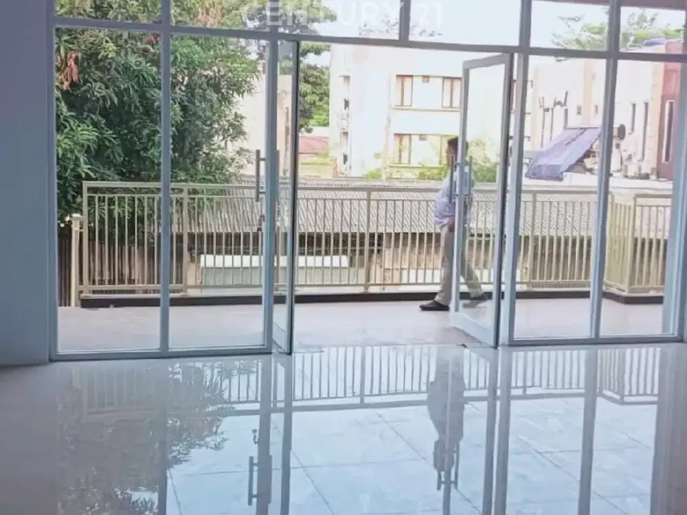 Ruko 3 Lt Bangunan Baru Di Hj. Nawi, Kby. Baru, Jakarta Selatan