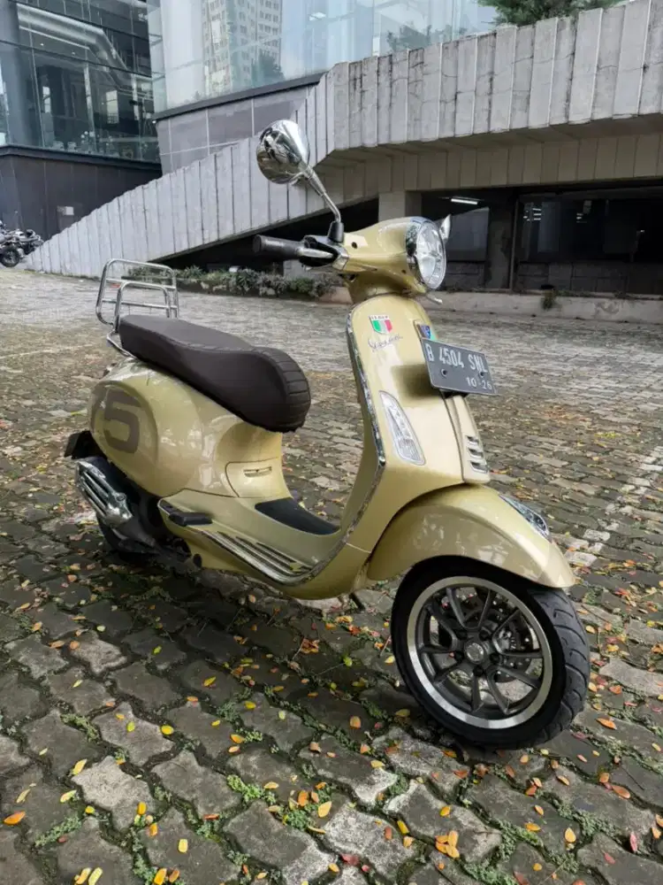 VESPA PRIMAVERA 150 75 TH ANNIVERSARY 2021