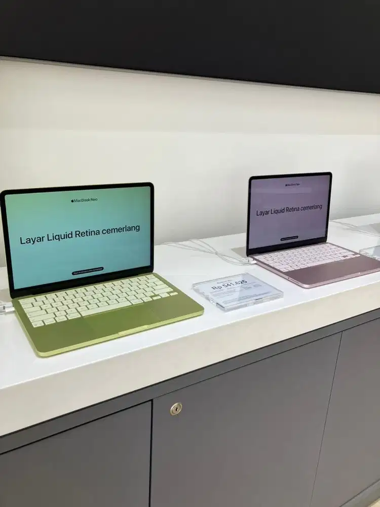 Macbook neo 256 &512
