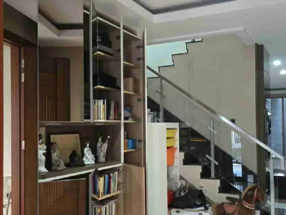 Disewakan rumah mewah minimalist pik termurah