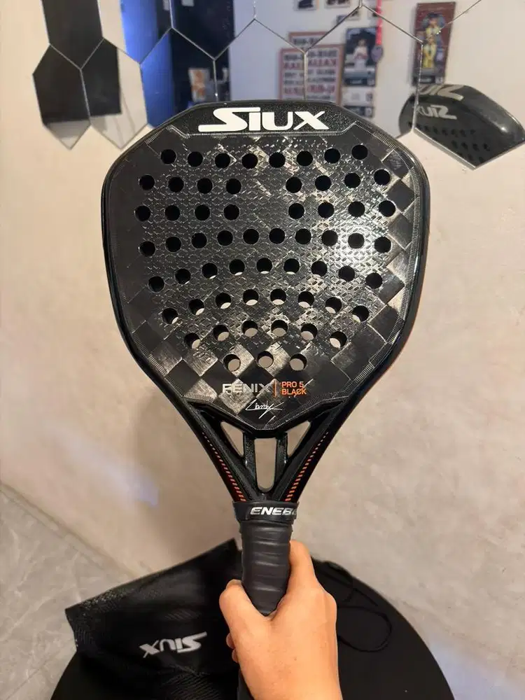 Raket Padel (siux fenix pro 2, 2025)