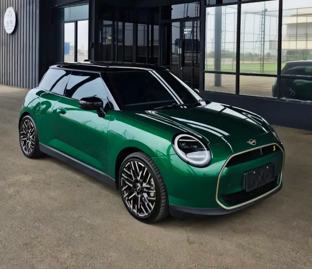 Mini Cooper S NIK 2024 Green KM 16rb Perfect Condition.