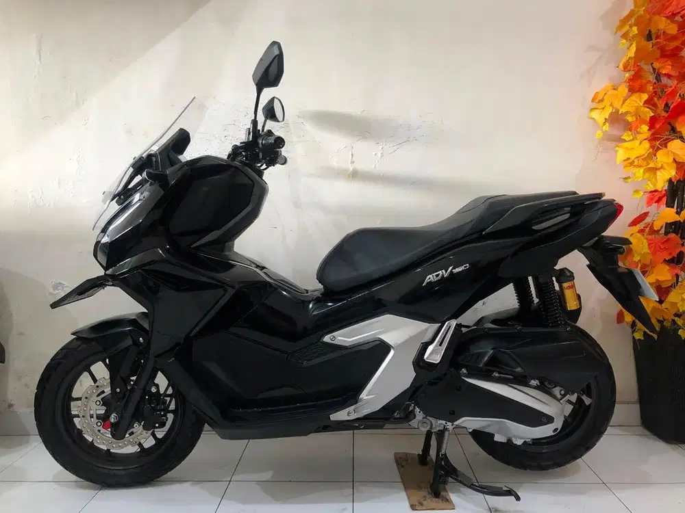 Honda ADV 160 CBS Th.2026 Low km 1.400 istimewa!!