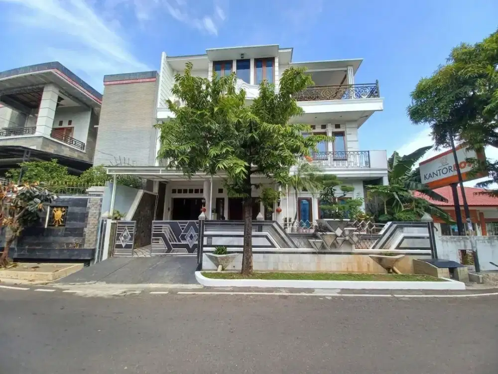 Rumah 3Lt di Cempaka Putih Tengah Cempaka Putih Timur