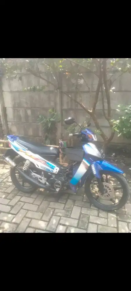 Yamaha Fizr 2003