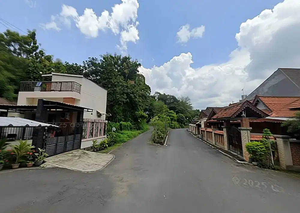 Tanah dijual strategis jalan sangat lebar pudak payung nyaman sejuk