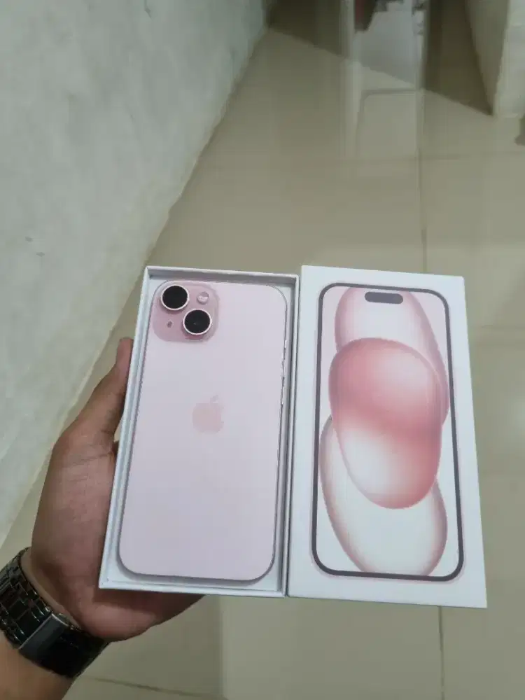 IPhone 15 128GB Inter Simlock Fullset Mulus