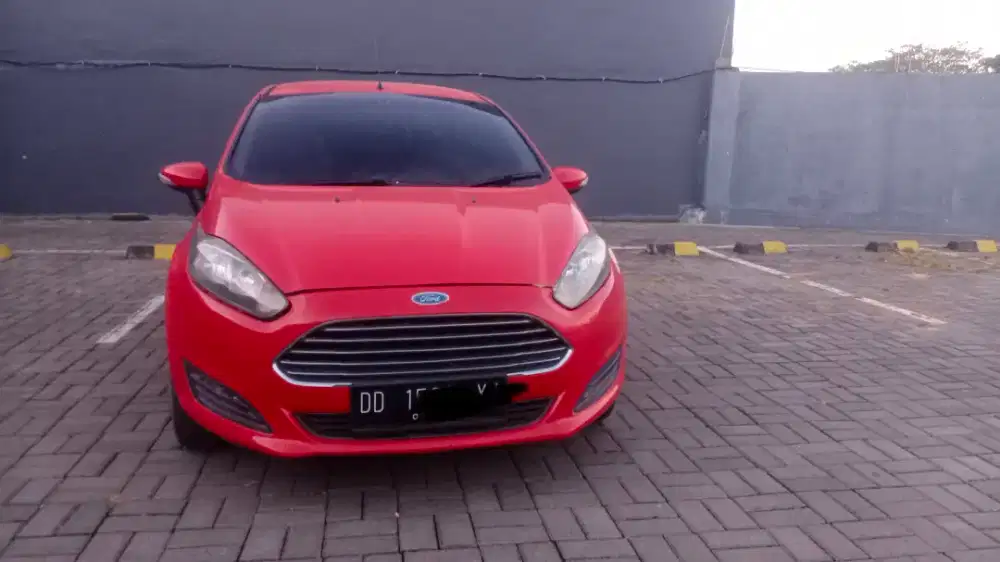 Ford fiesta facelift 2013
