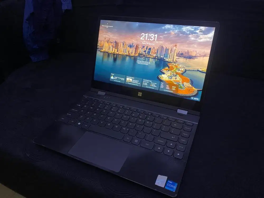 Laptop Advan 360 Fliptouch Intel Core i3