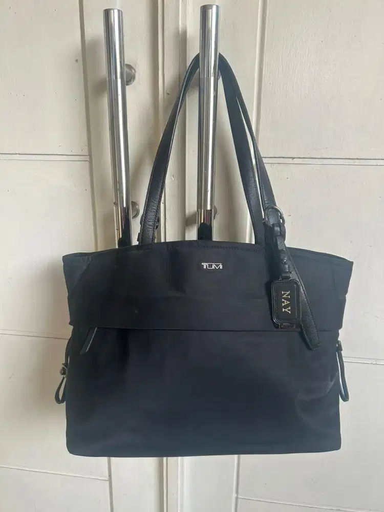 Tumi Cam medium Tote