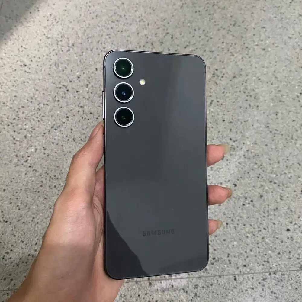 Samsung s24 fe 8/256 sein