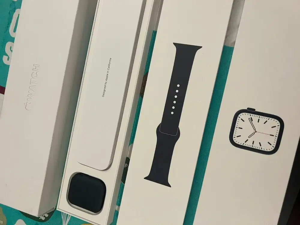 APPLE WATCH SERIES 7 45MM — MIDNIGHT ALUMINUM