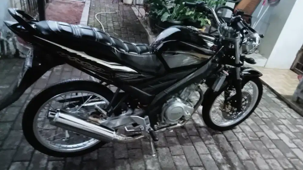 Di jual motor Yamaha Vixion old tahun 2012