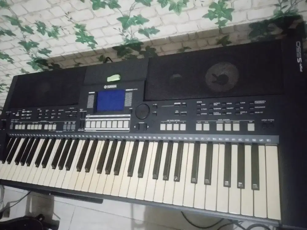 keyboard yamaha psr S550