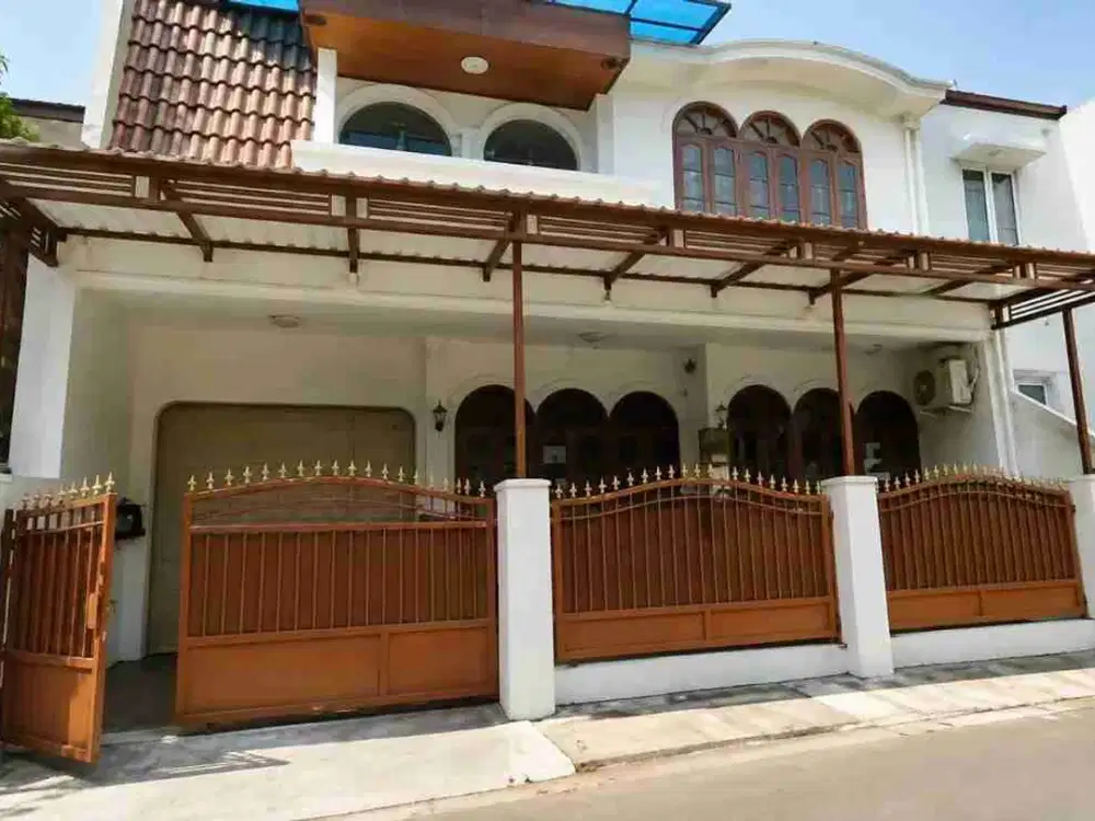 DIJUAL RUMAH 2 LANTAI DI JATIPULO PALMERAH JAKARTA BARAT LOKASI STRATEGIS