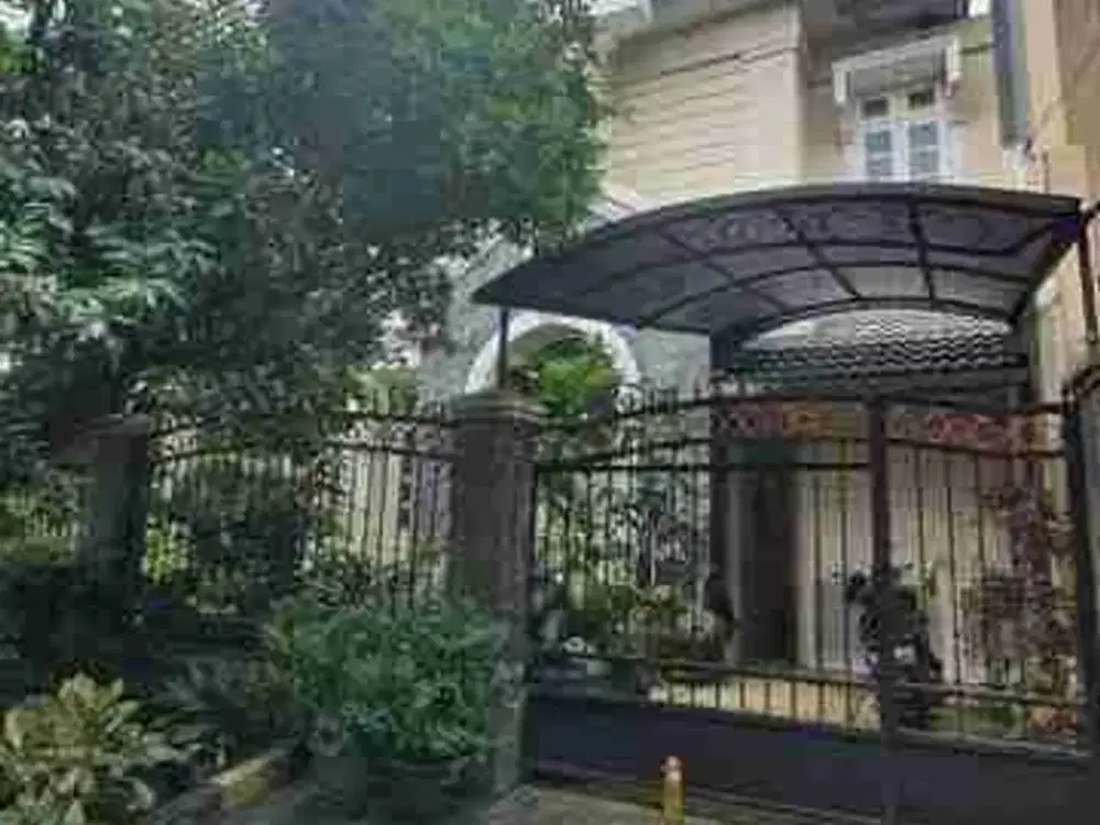 Rumah Gedung Hijau Pondok Indah Jakarta Selatan