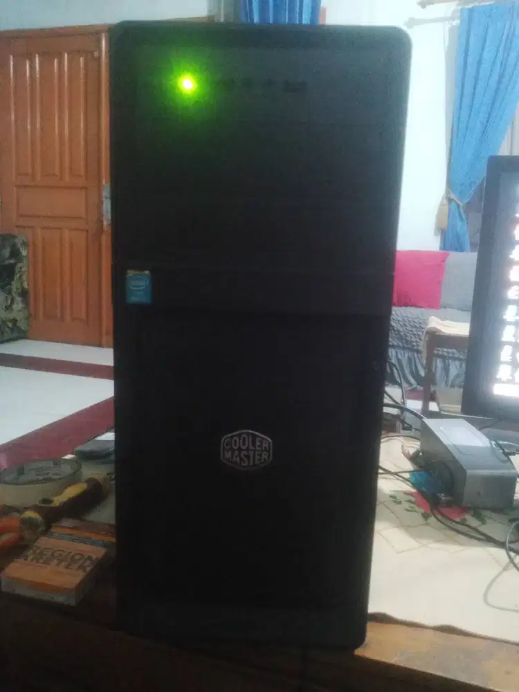 Computer Gaming Lite Cooler Master