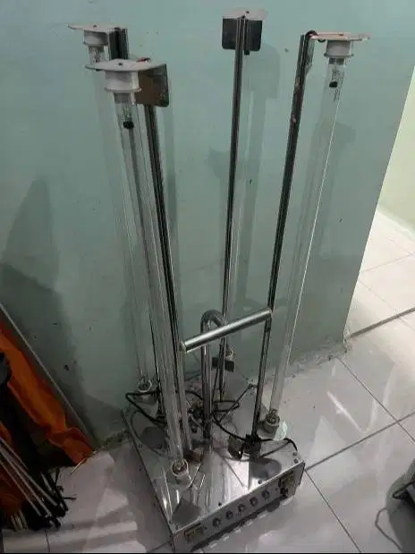 Lampu UV Kariksa