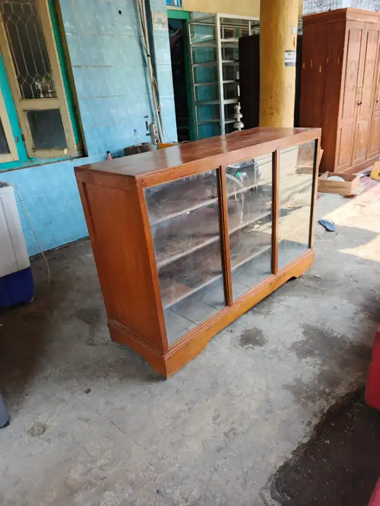 etalase jati lawas bekas
