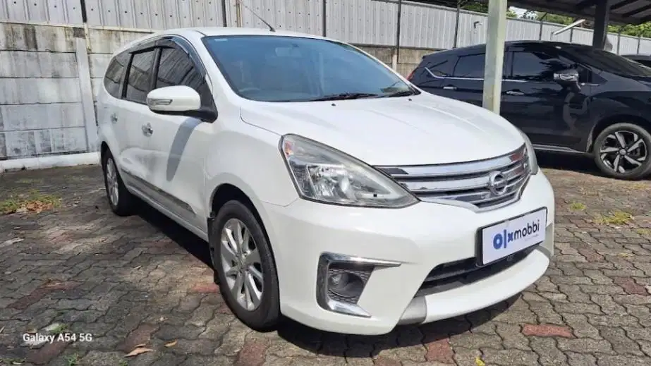 Nissan Grand livina 1.5 SV Bensin-AT 2017