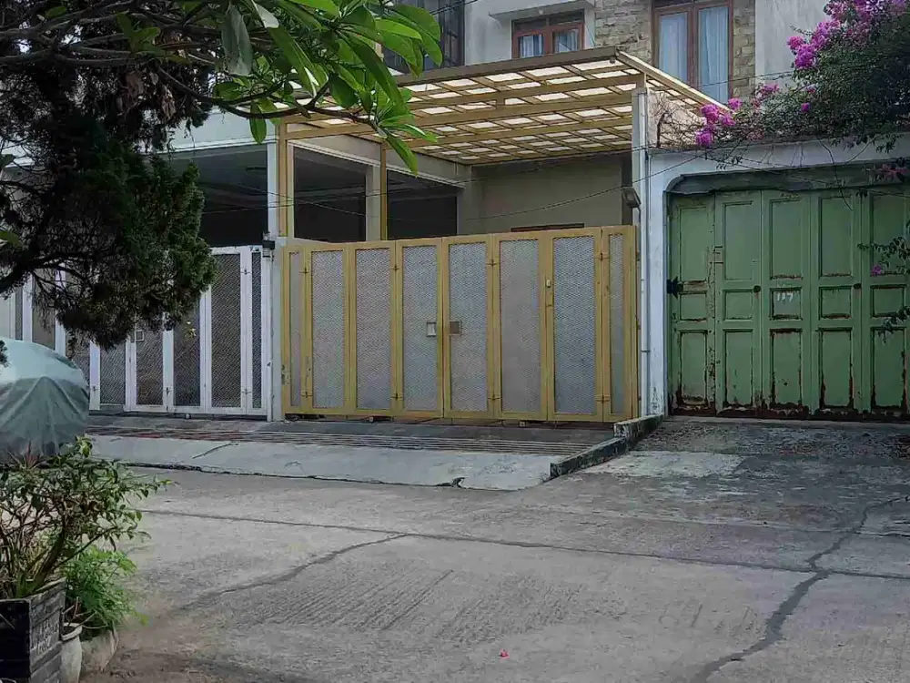 JUAL MURAH SAJA RUMAH 2 LANTAI PURI AYU PRATAMA ARCAMANIK INDAH
