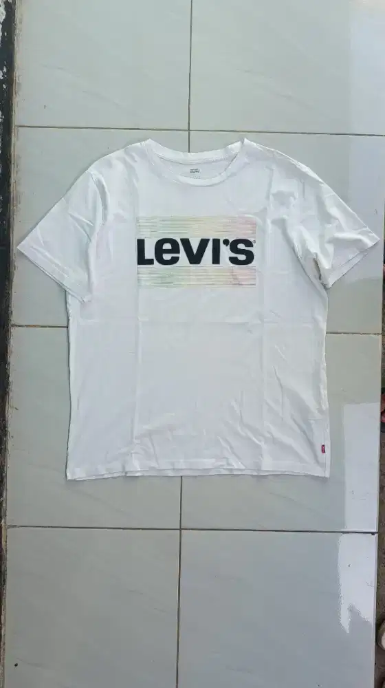 Kaos levis original