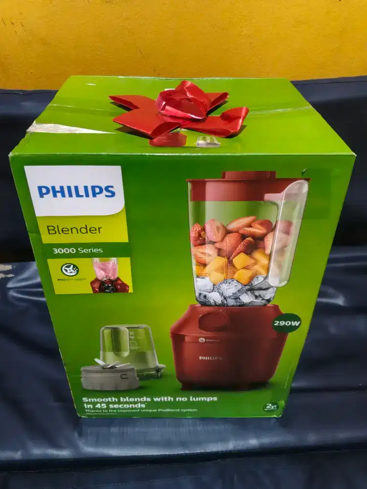 Philips Blender 3000 Series (Tipe HR2042 dengan daya 290W).