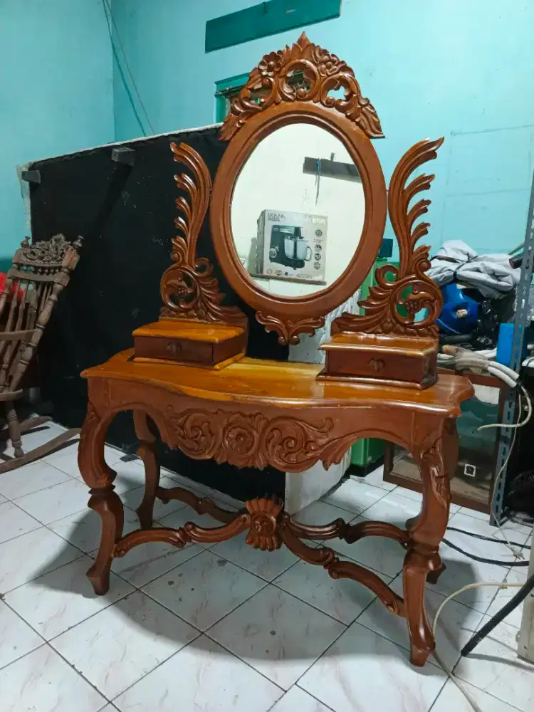 meja rias jati lawas bekas bagus