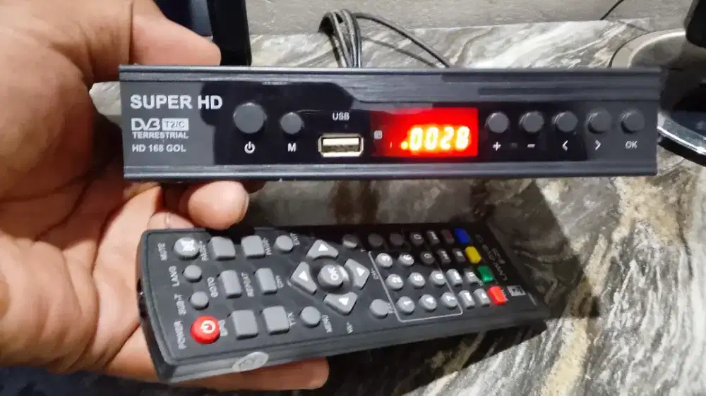 Set top box masih mulus seperti baru tinggal pakai