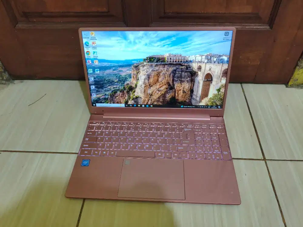 CNAST Laptop Intel Celeron N5095 RAM 20GB SSD 512GB – Mulus
