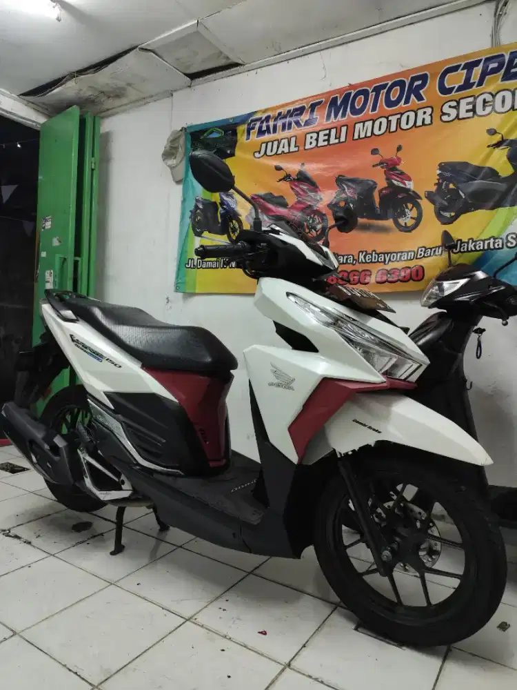 Honda Vario LED OLD Tahun 2017 Km Rendah