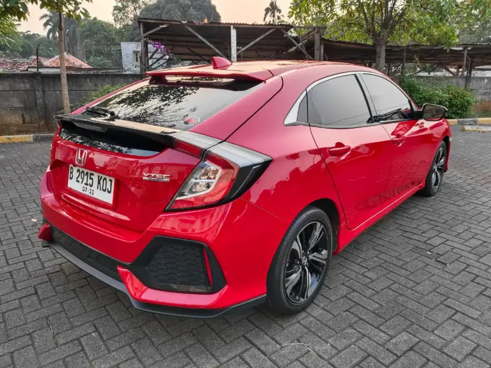 Honda Civic HB Km Low!!