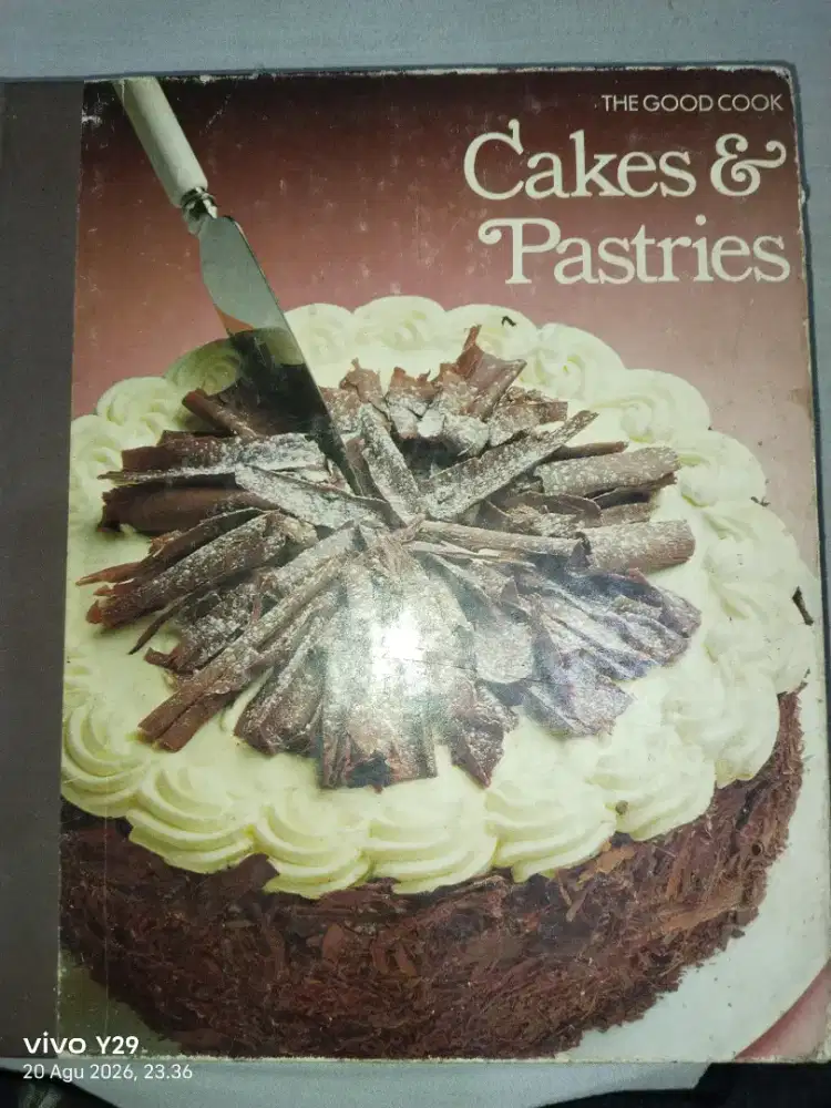 Cakes and pastries. The good cook