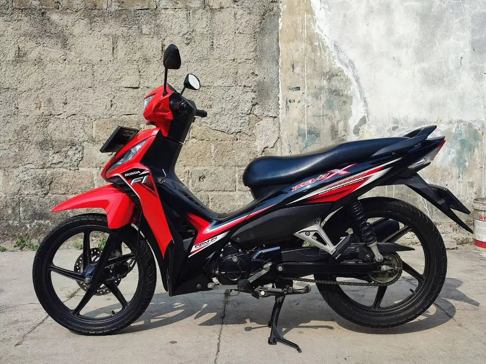 Honda Revo X 2021 Mulus - Full Record AHASS - Pajak Panjang / Plat A