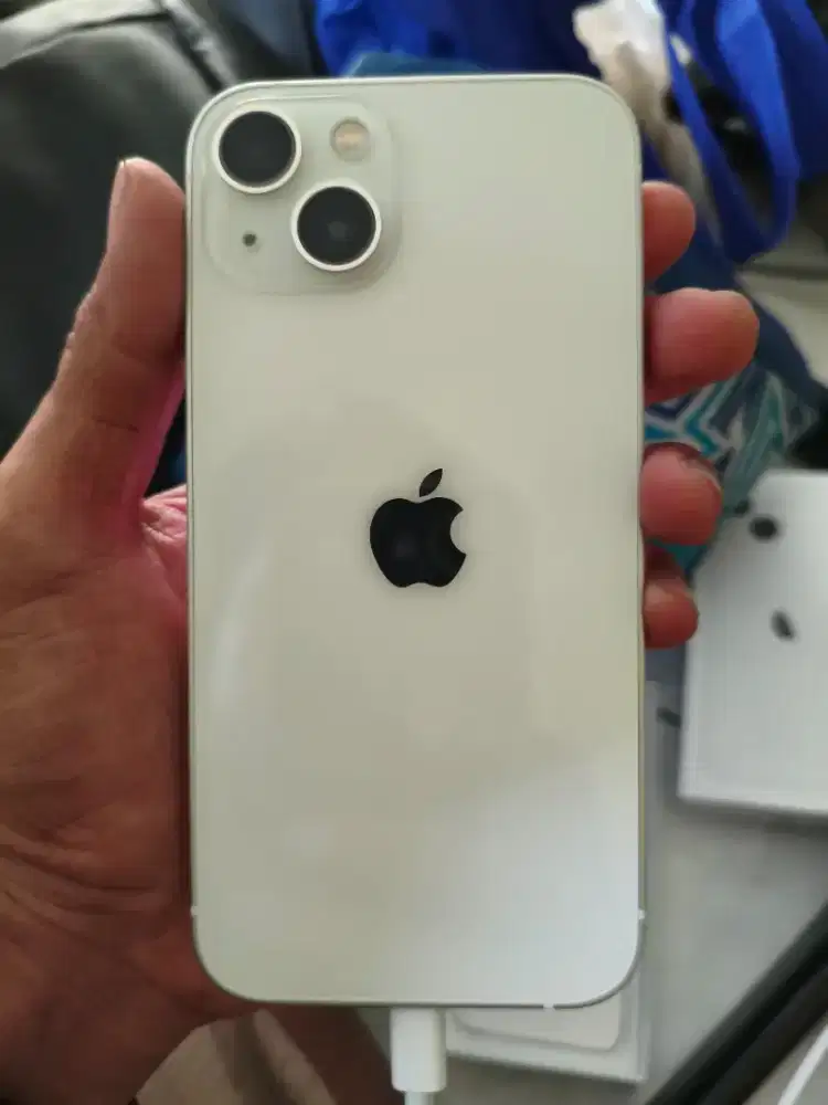 iPhone 13 basic 128 inter All operator bukan Simlock bukan bypass