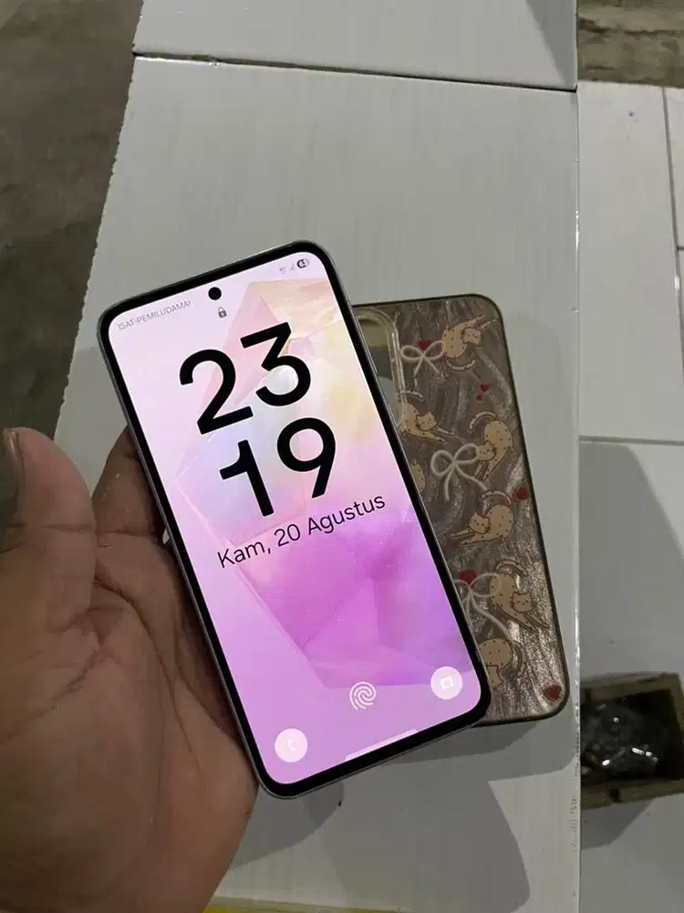 Samsung a35 5G.