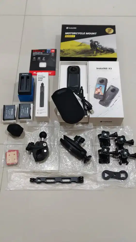 Kamera Insta360 X3