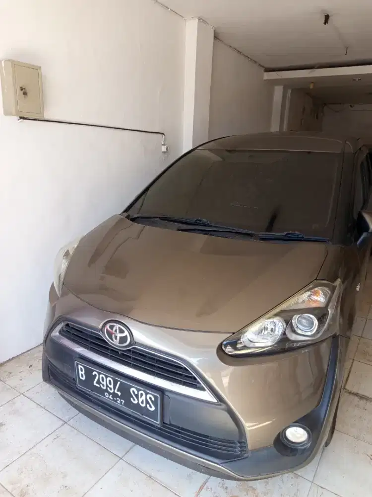 BU TOYOTA SIENTA TIPE V MANUAL 6 SPEED SIAP GAS