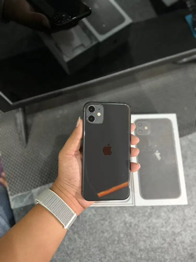 IPHONE 11 64GB RESMI BEACUKAI