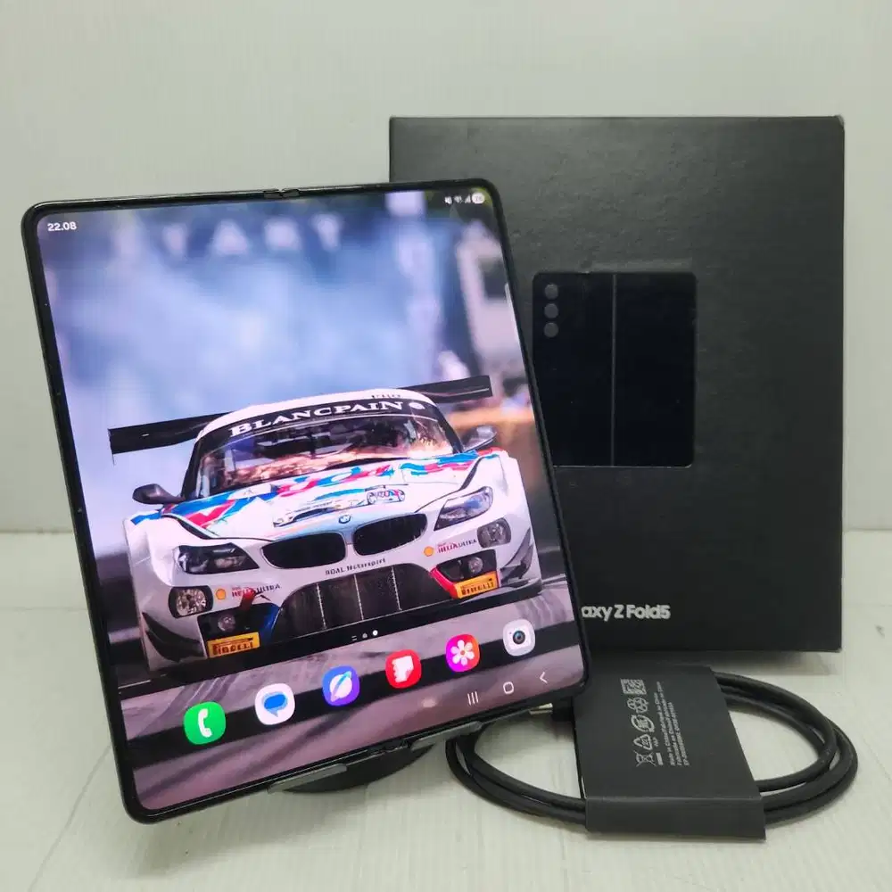 HOT SALE! SAMSUNG GALAXY Z FOLD 5 5G 12/512 Black EX SEIN NO MINUS FUL