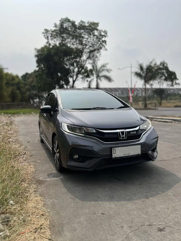 KM 72RB! 2017 HONDA JAZZ RS CVT LAST EDITION tt 2018 yaris brio 2019