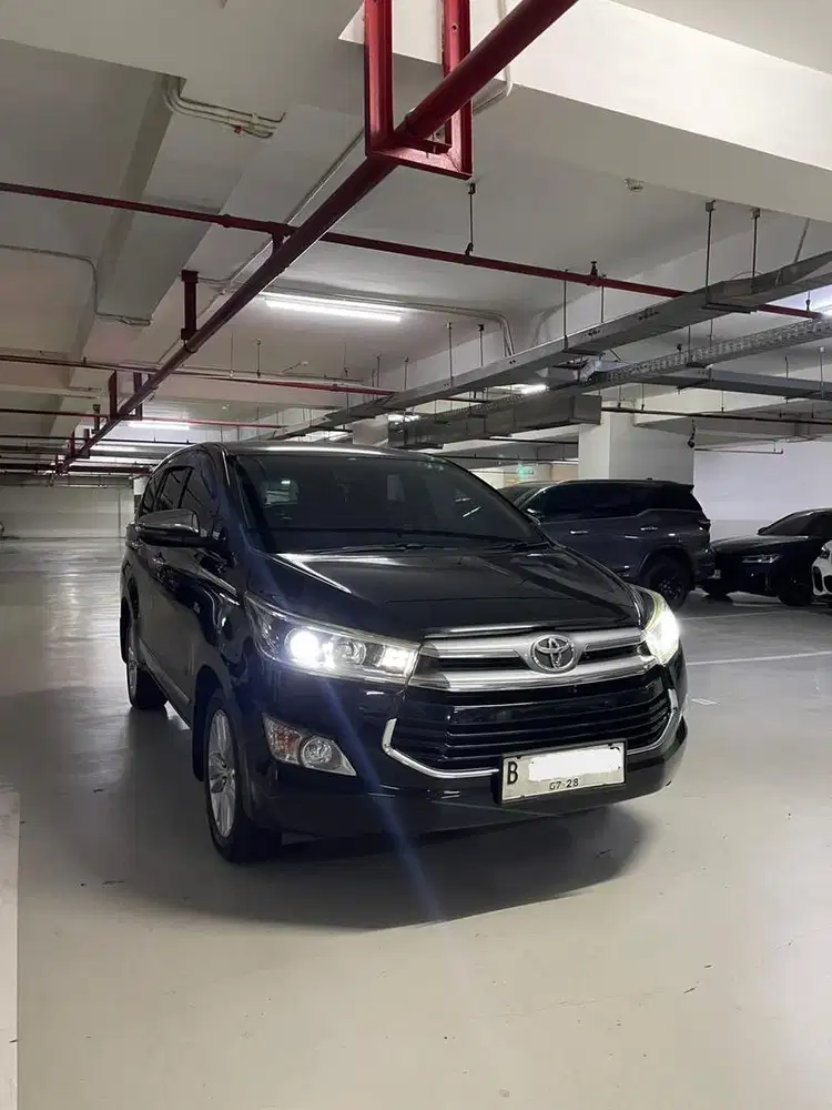 INNOVA REBORN Q BENSIN CAPTAIN SEAT 60.000km record