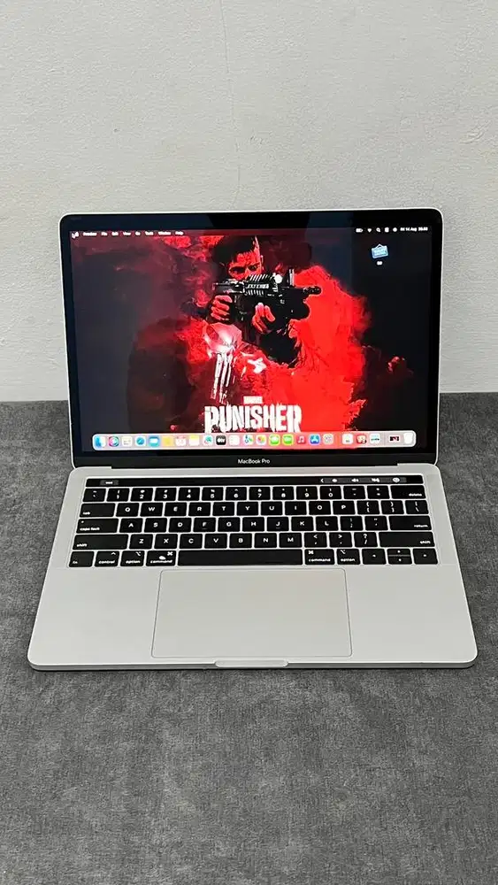 Macbook pro 2018 i7 16/256Gb 13inch