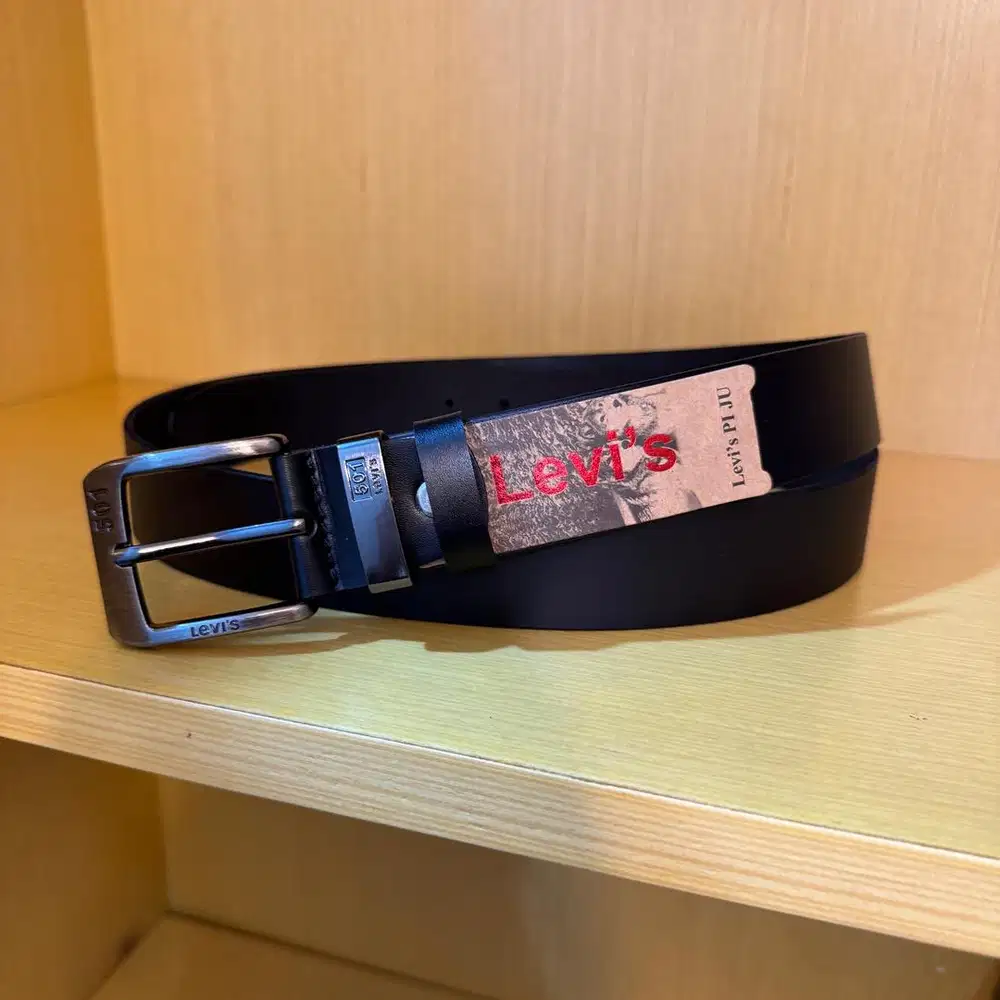 Ikat Pinggang Pria Kulit Asli [ Levis ]
