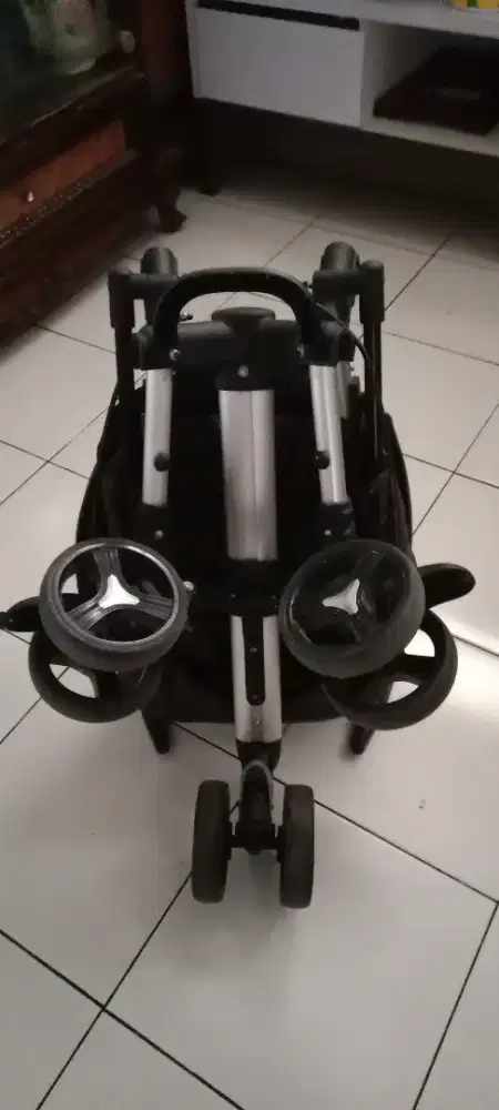 Stoller roda 3 masih mulus full set
