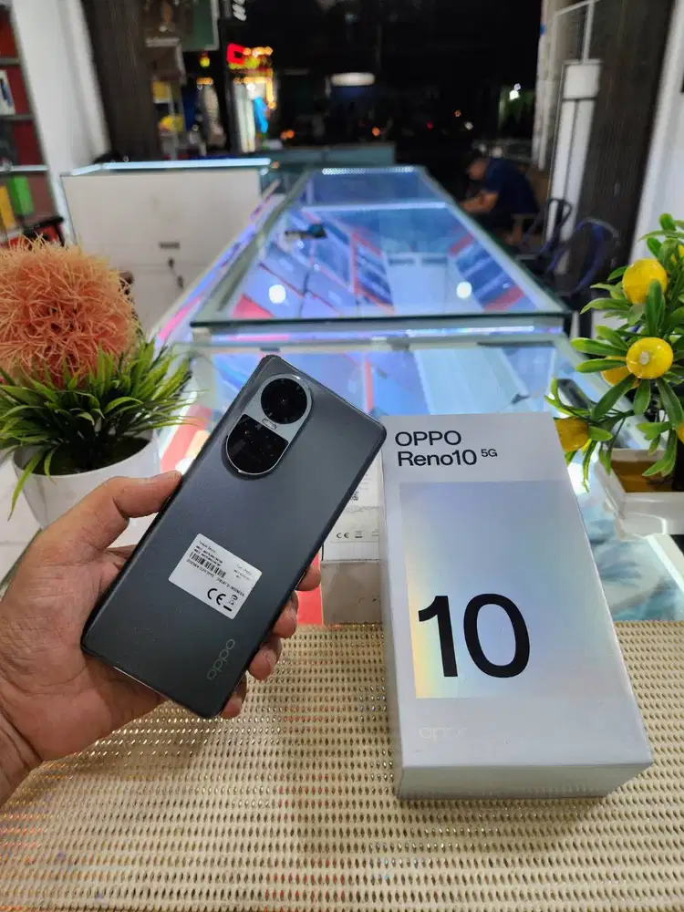 Oppo Reno 10 5G Ram 8+8Gb/ 256Gb Fullset Mulus Like New Bergaransi